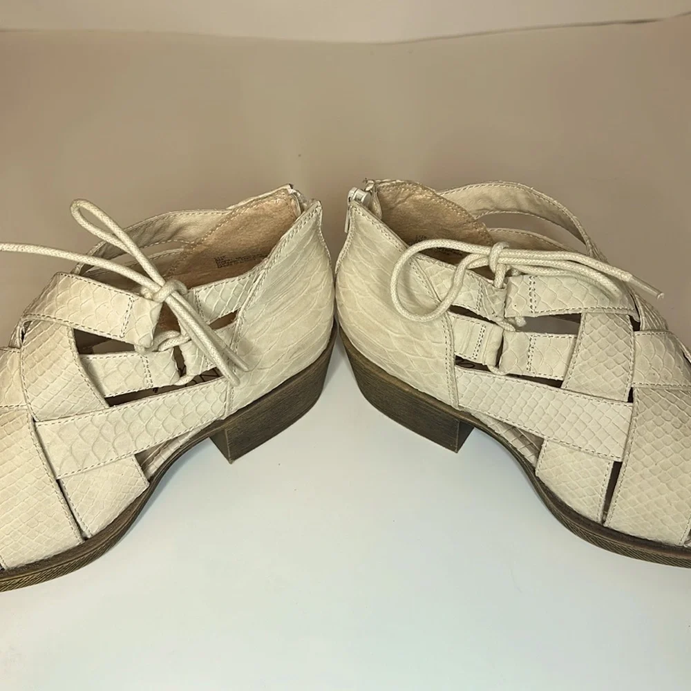 Coconuts by Matisse Lux Shootie Womens Shoes Size 9 Back Zip Side Ties Snakeskin - Picture 9 of 14
